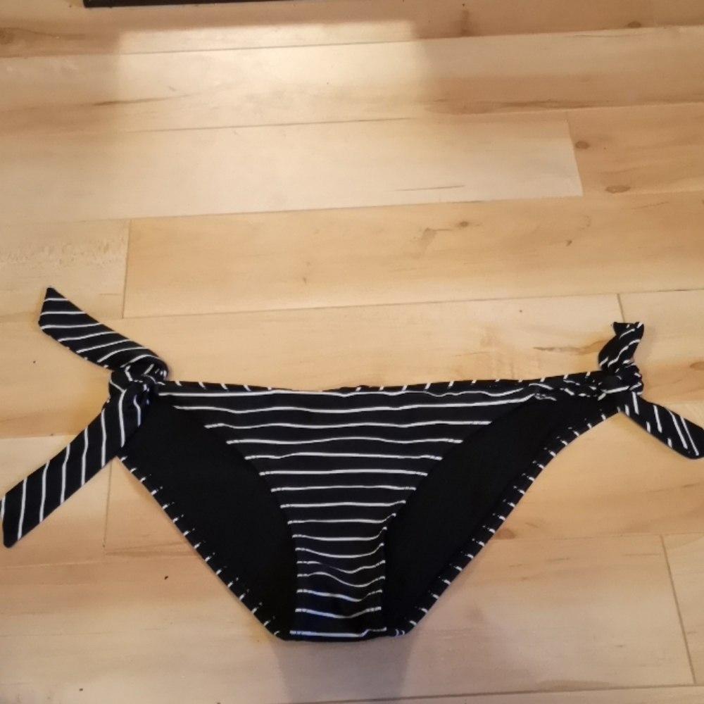 Roxy bikini bottoms